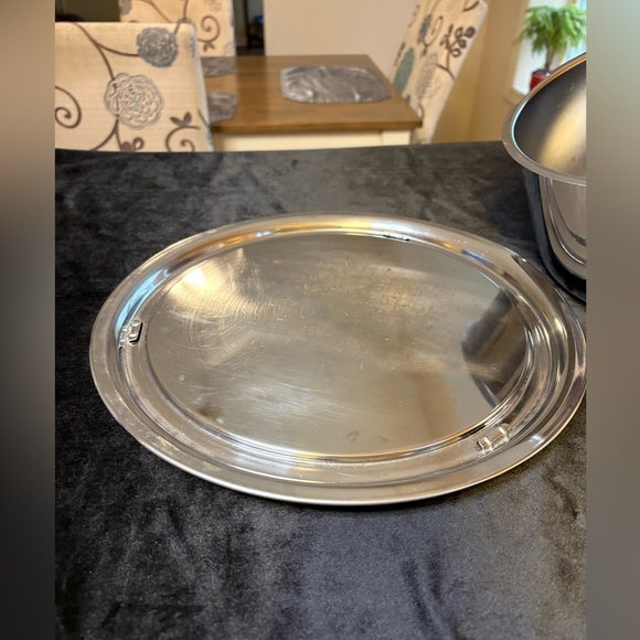 VTG MCM Stainless 13” Cake Carrier - Picture 3 of 9